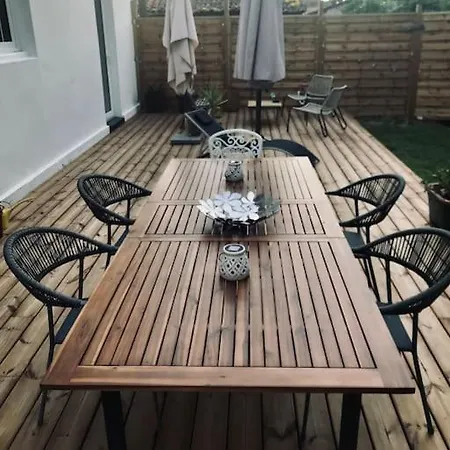 Maison Ancienne école Cazères-sur-lʼAdour