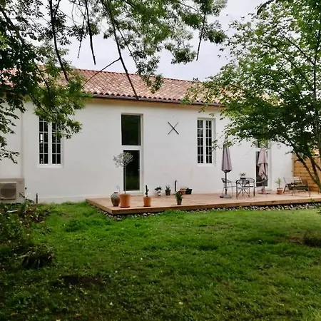 Ancienne Ecole Renovee A Sur Adour Cazères-sur-lʼAdour